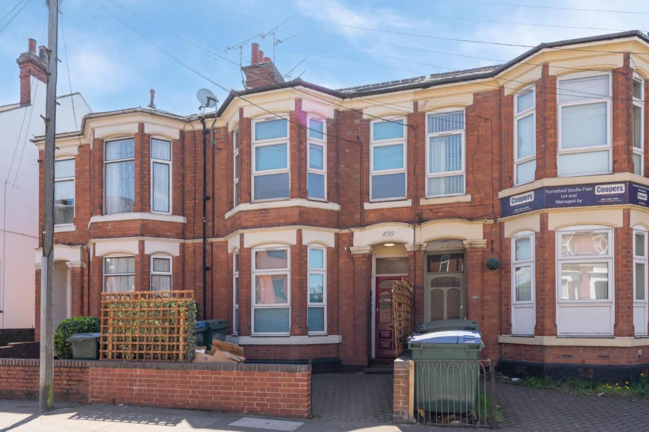 Superb One Bedroom Apartment In Coventry Cv1 *New* Exteriér fotografie